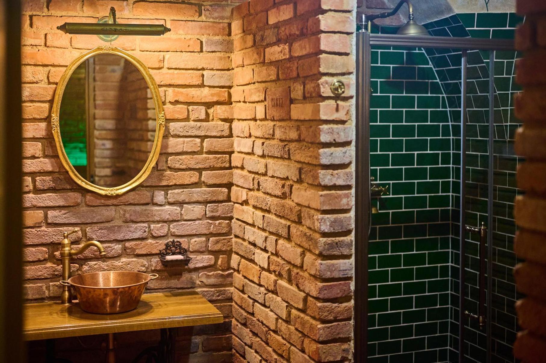 Spa Beerland - At The Golden Lamb Plzeň Exteriör bild